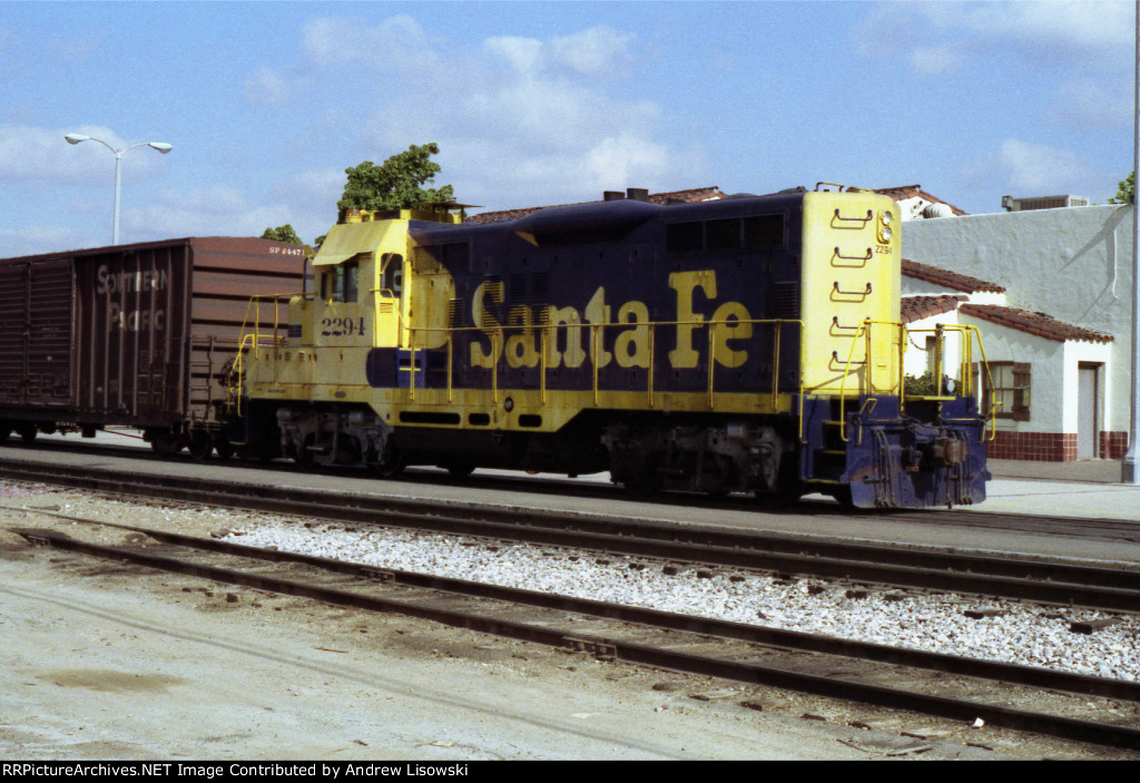 Santa Fe GP9u 2294